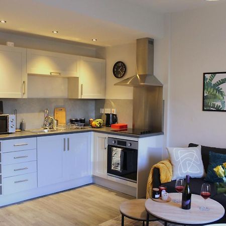 Modern Craigie Apartment Perth Esterno foto